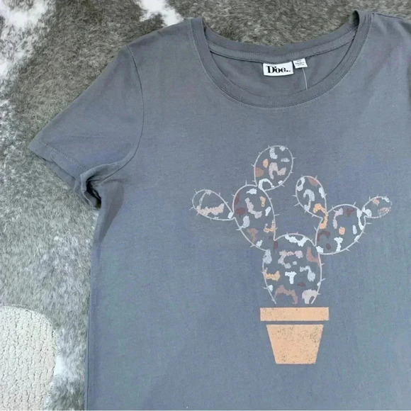 NWT Cactus Tee - Picture 2 of 9